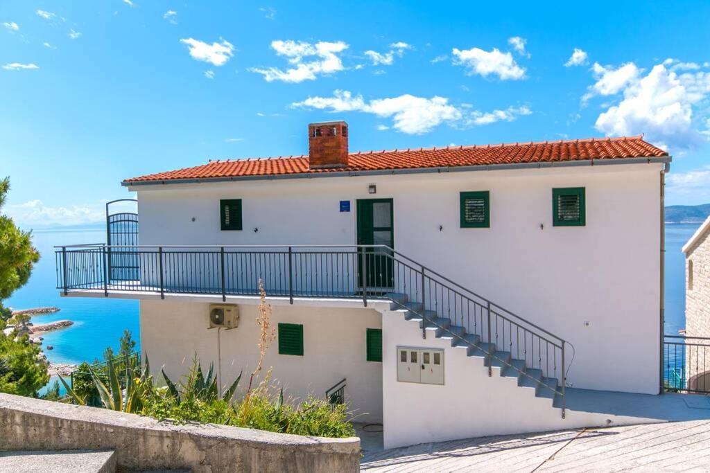 Apartman Macan Brela Exterior foto